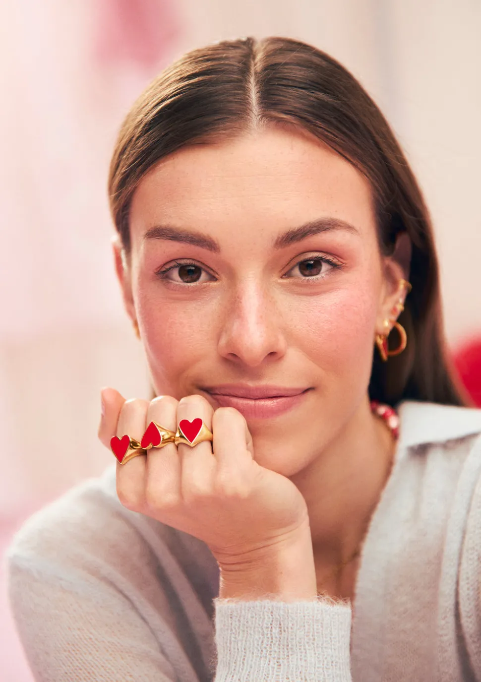 Anillo Lovely Heart Red Enamel Baño Oro