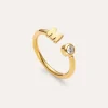 Anillo Personalizado Letter Spark Acero Baño Oro