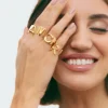 Anillo Personalizado Letter Signet Baño Oro