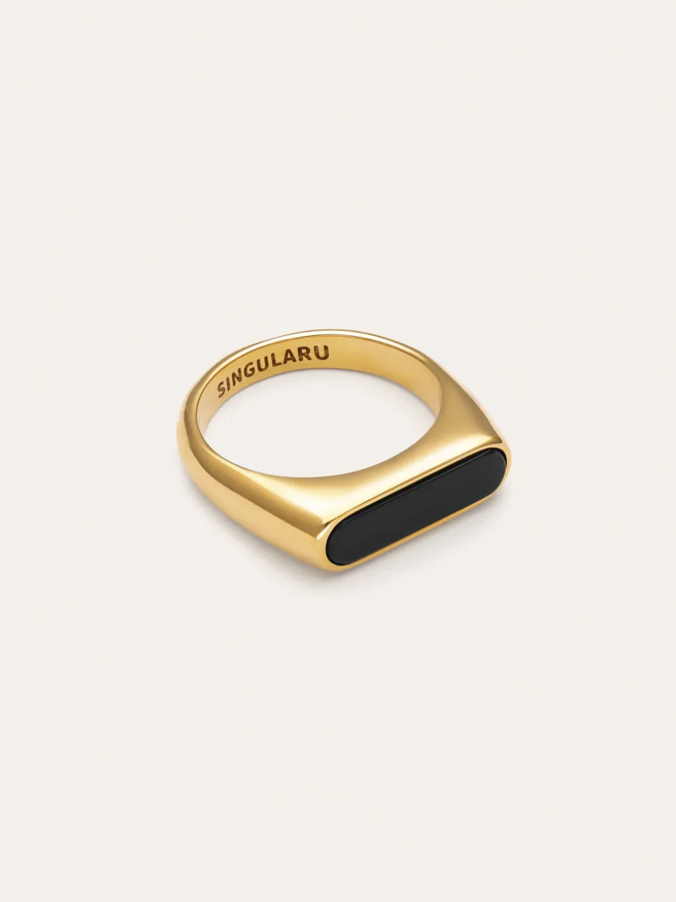 Anillo Proa Negro Acero Baño Oro