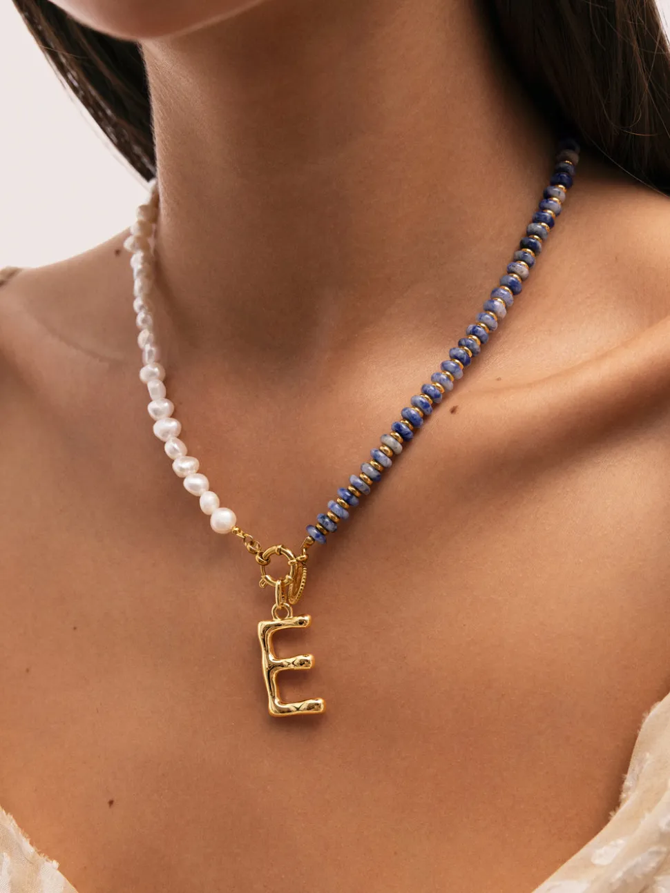 Collar Índigo Pearl Acero Baño Oro