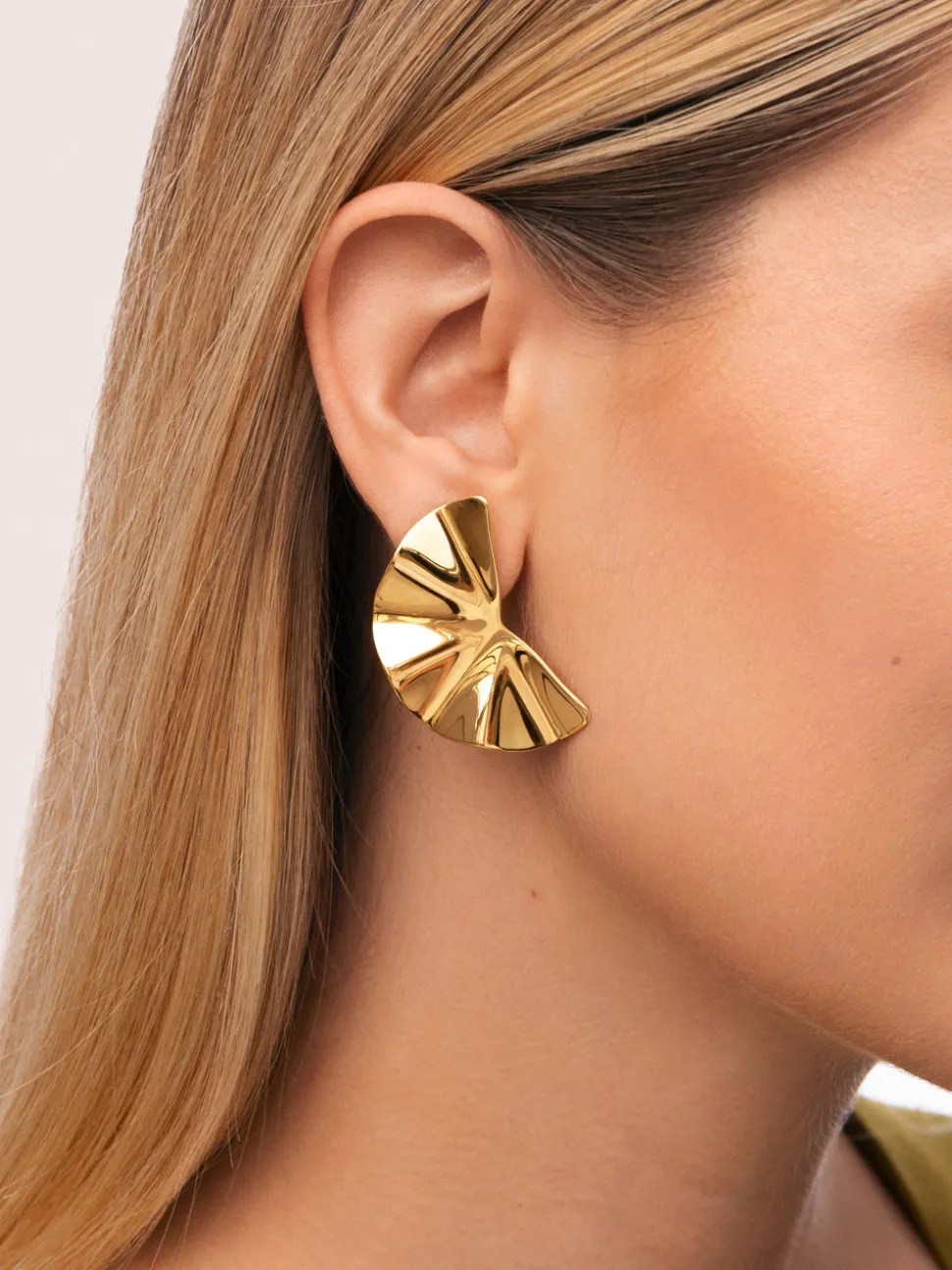 Pendientes Amara Acero Baño Oro