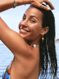Pendientes Aro Carmen True Mar Acero Baño Oro