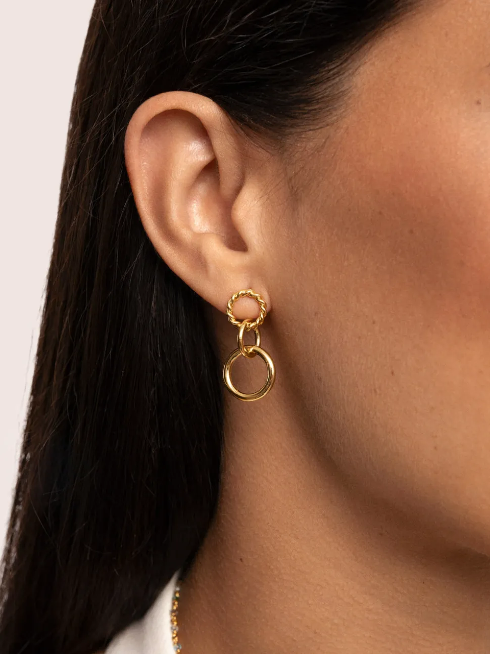 Pendientes Circles Twist Baño Oro