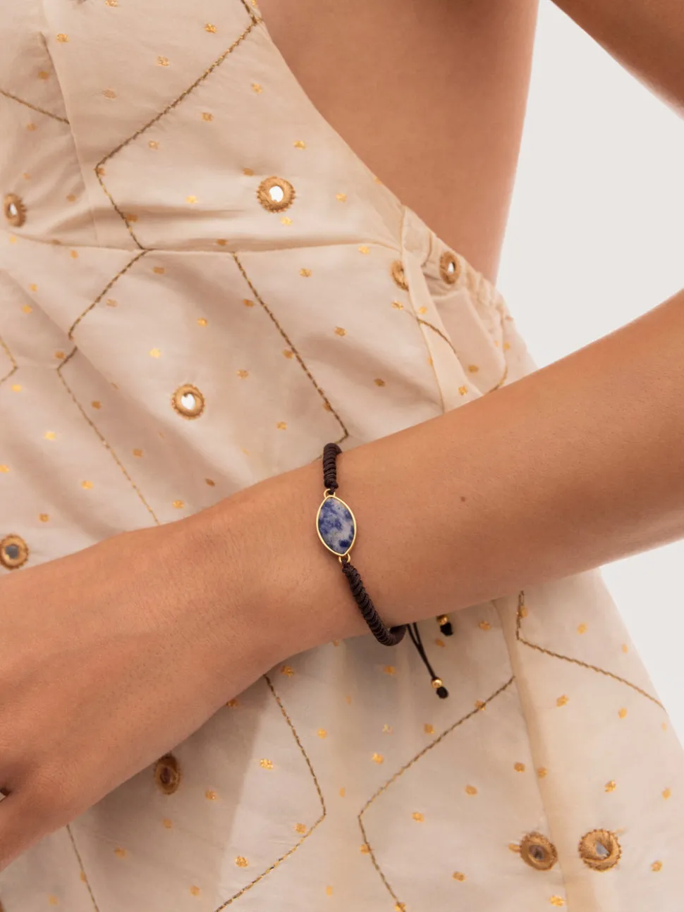 Pulsera Alma Amulet Acero Baño Oro